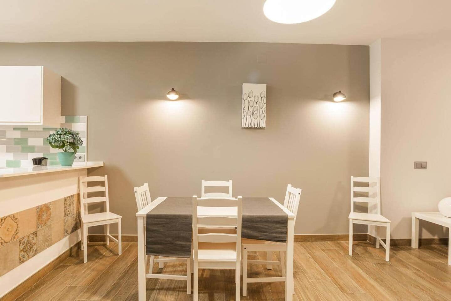 La Pimentera Central Apartments - Con Patio Privado Marbella Bagian luar foto